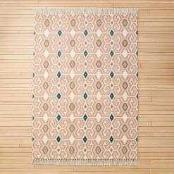 Tapestry Ogee Medallion Rug Blush - Opalhouse™ Designed With Jungalow™ -Opalhouse Shop GUEST 0e591a42 23a7 4623 b219 ec52e60abb36